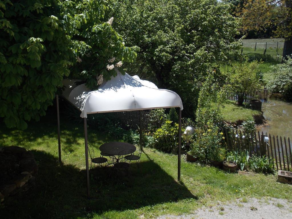 ベルガルド・プシュー A La Mare Du Vieux Chene Bed & Breakfast エクステリア 写真